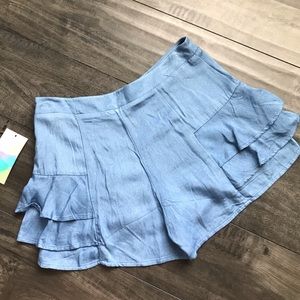 💃🏻HP!!💃🏻 🌴Denim Shorts, Small 🌴 NWT